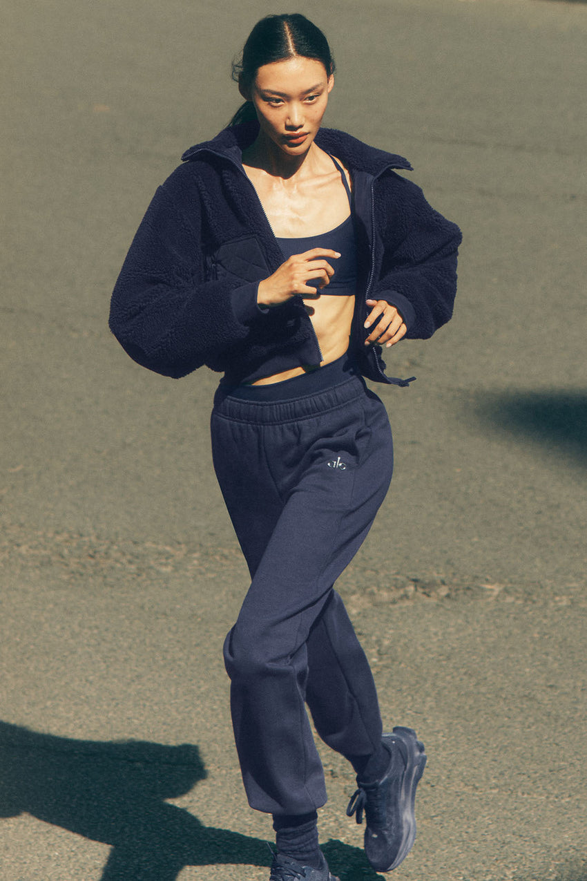 Accolade Sweatpant - Navy